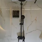 度假居 B & G's Loft 卡尔派尼西翁