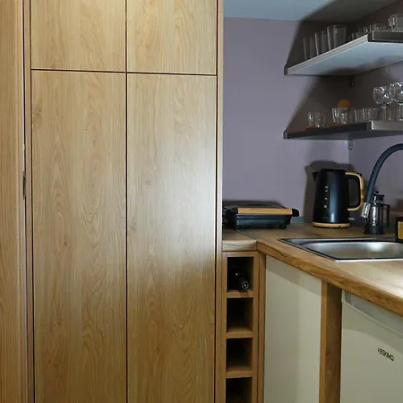 B & G's Loft קרפניסיון